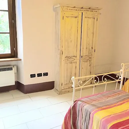 Fabulous Foliage In Extensive Grounds You Will Love Staying Here In Paradise فيلة *